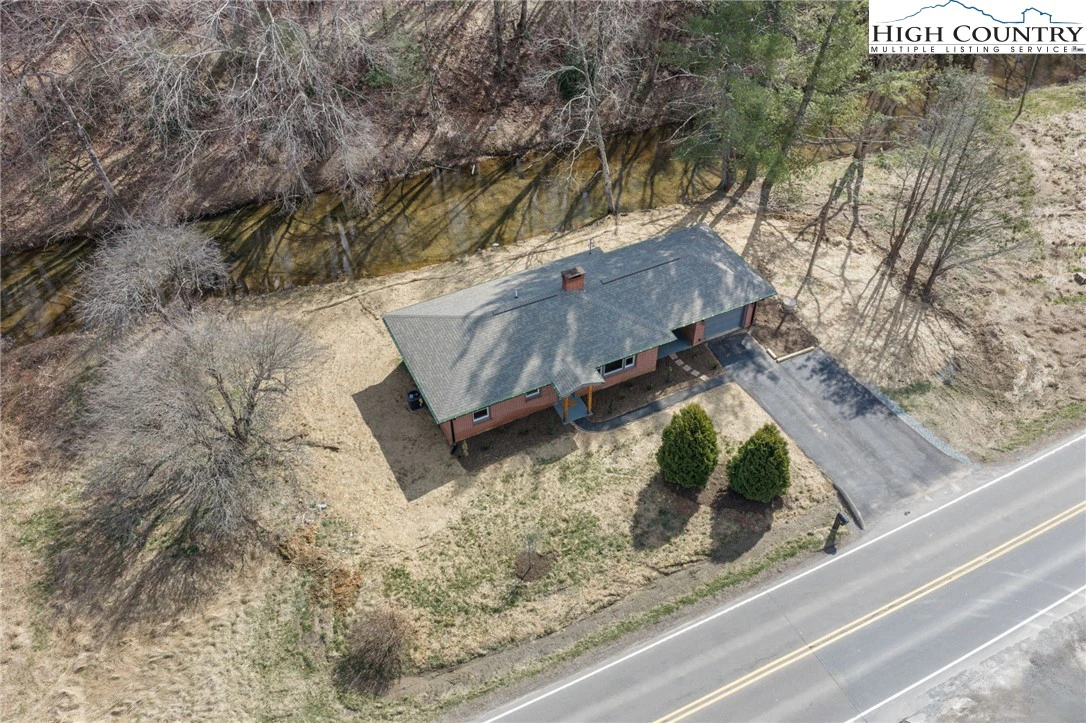 Image number 6 for the current listing