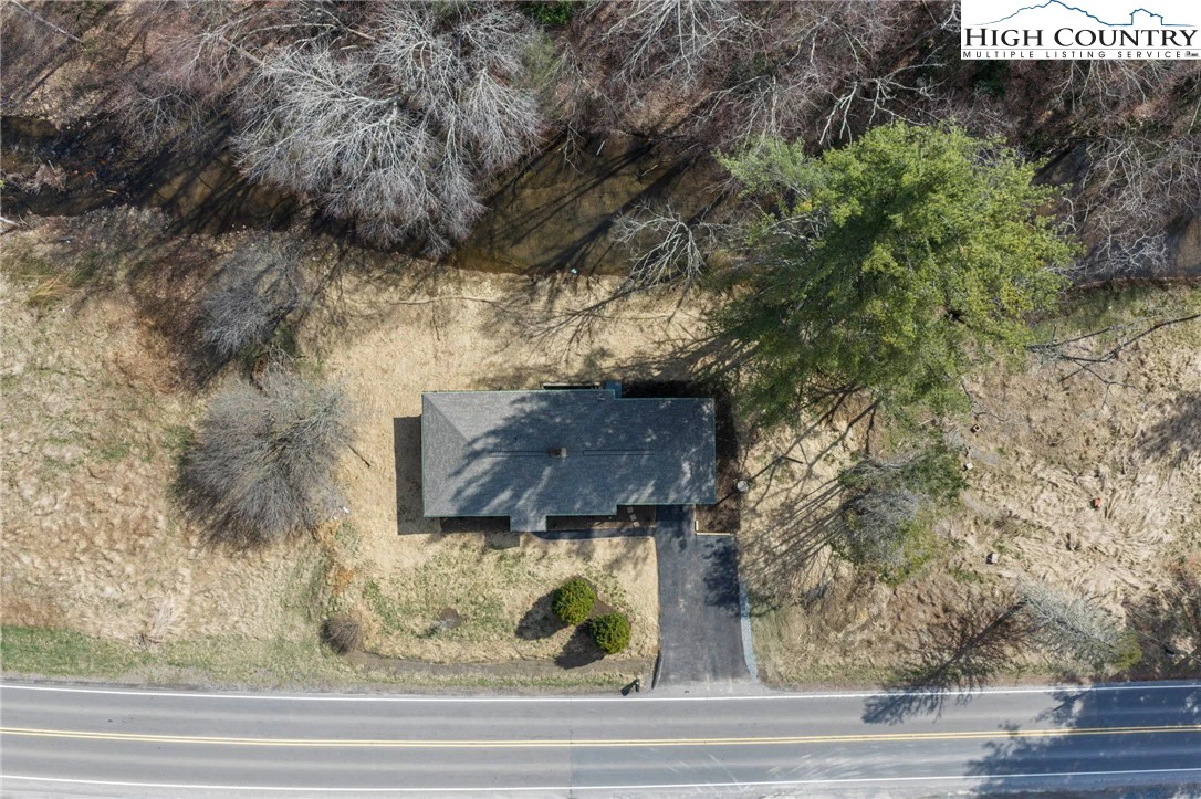 Image number 5 for the current listing