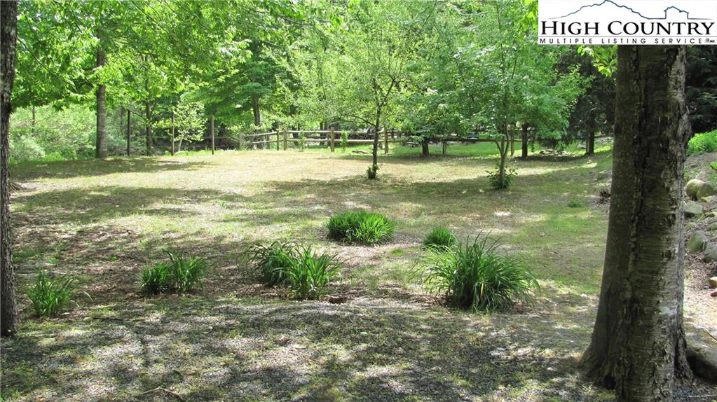 Image number 20 for the current listing