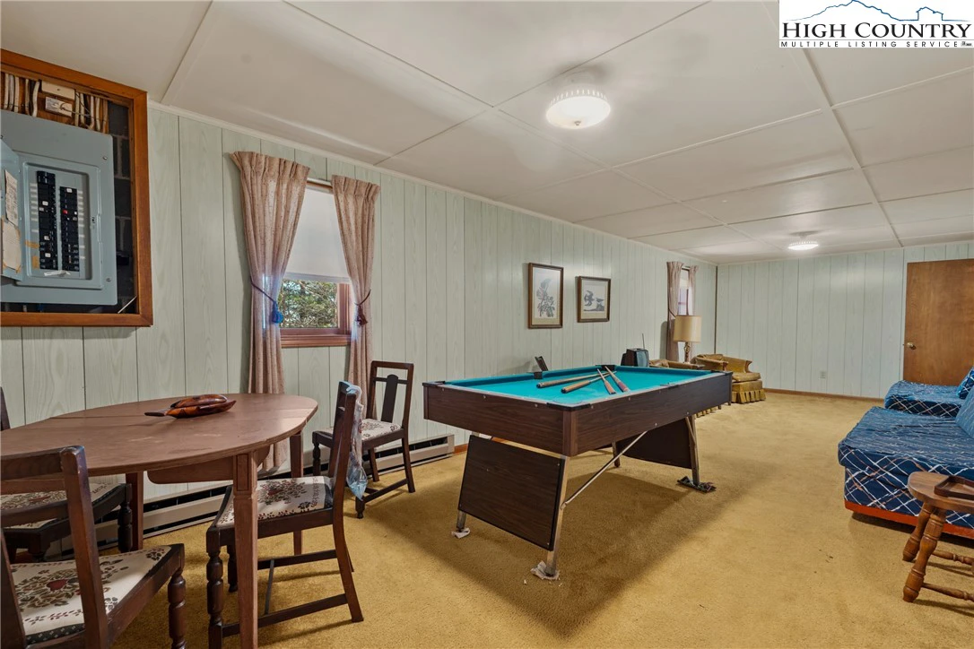 Image number 6 for the current listing
