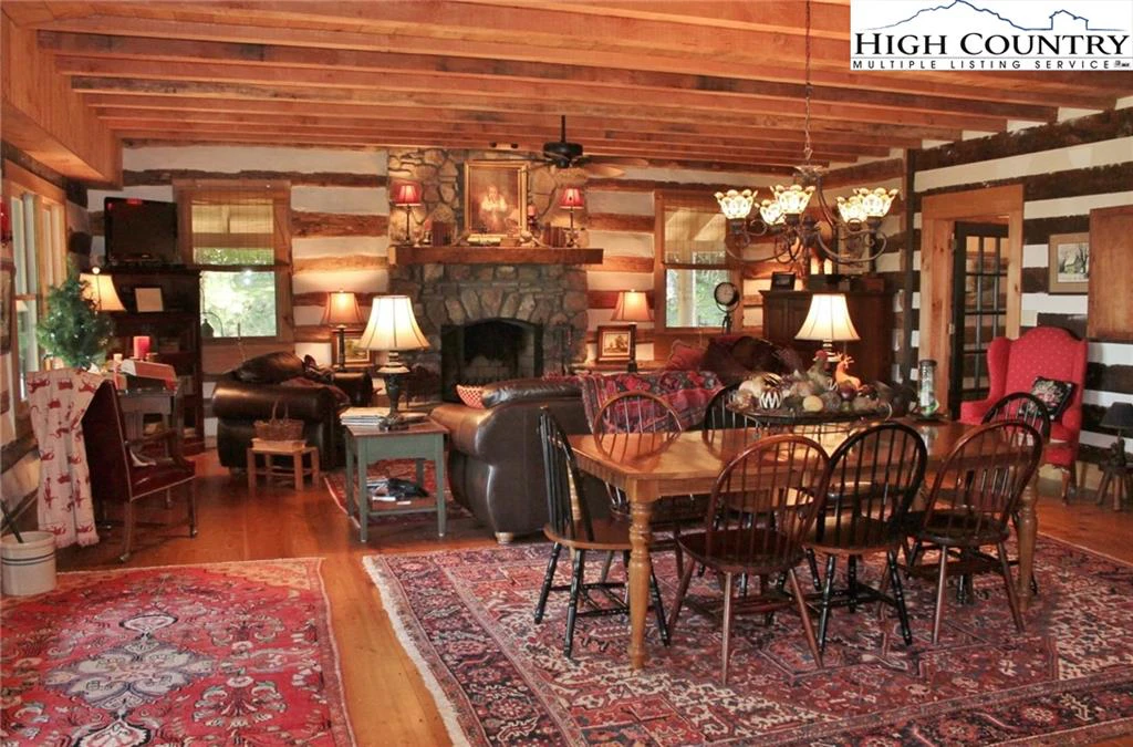 Image number 12 for the current listing