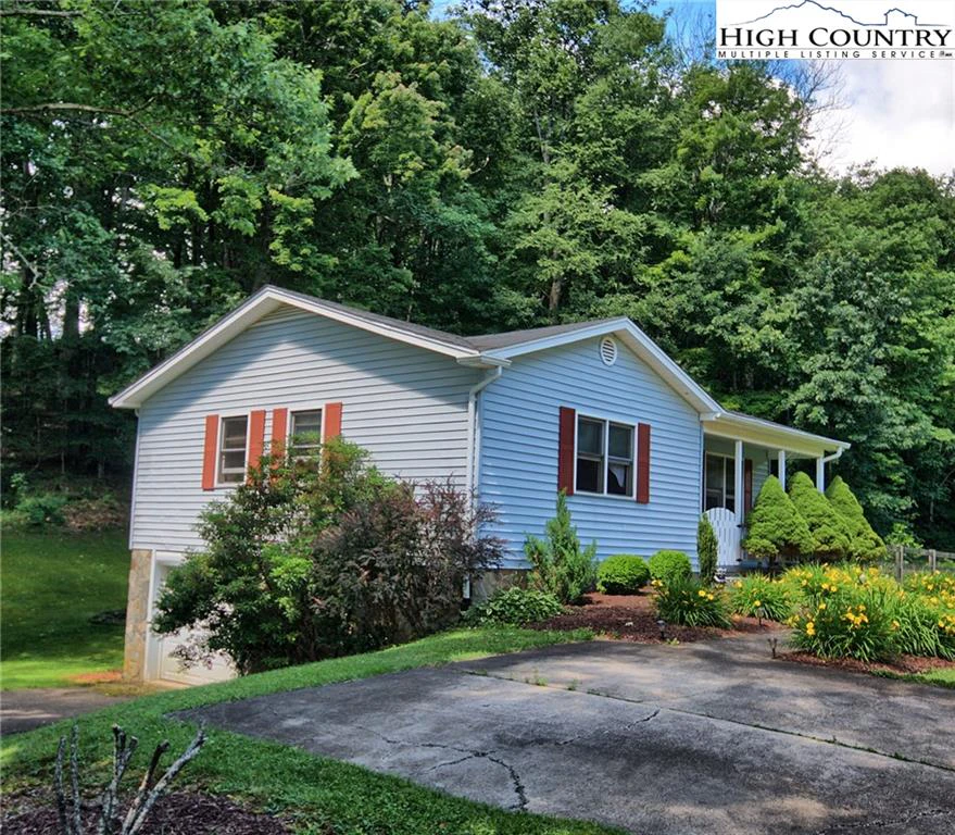 Image number 21 for the current listing