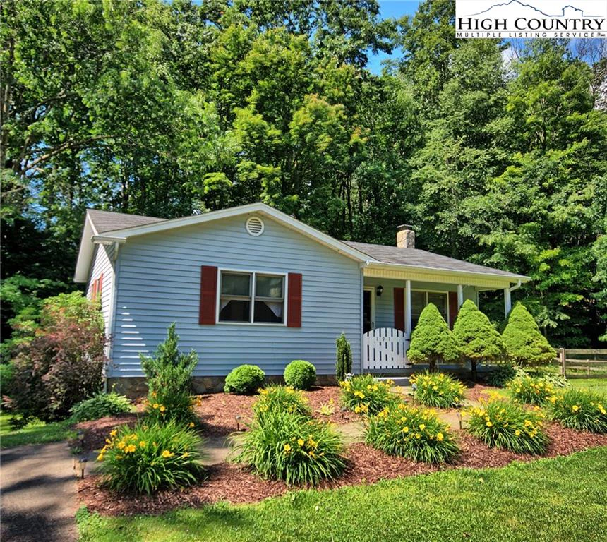 Image number 20 for the current listing