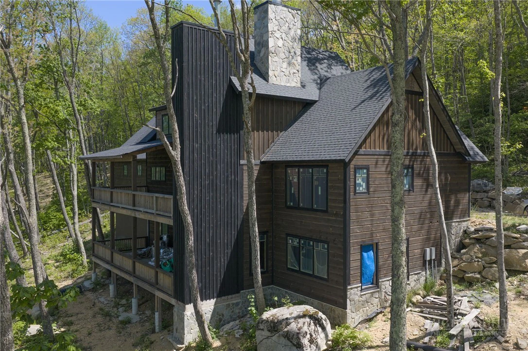 Image number 3 for the current listing