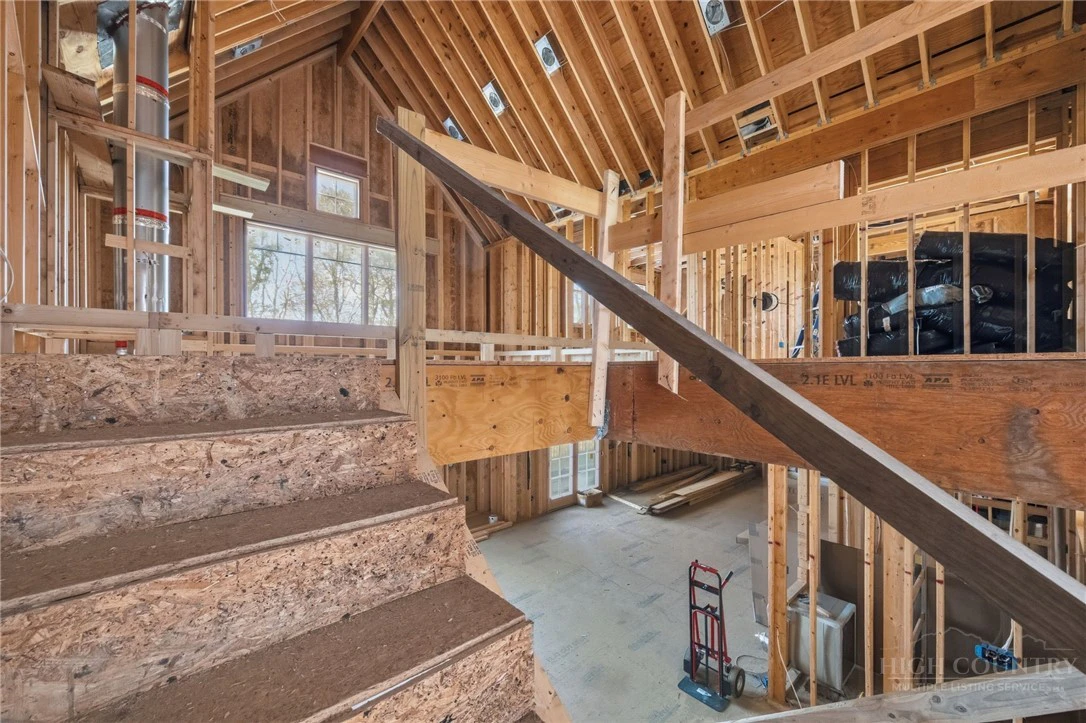 Image number 7 for the current listing