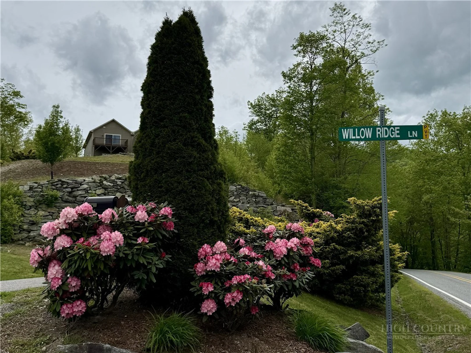 Image number 3 for the current listing