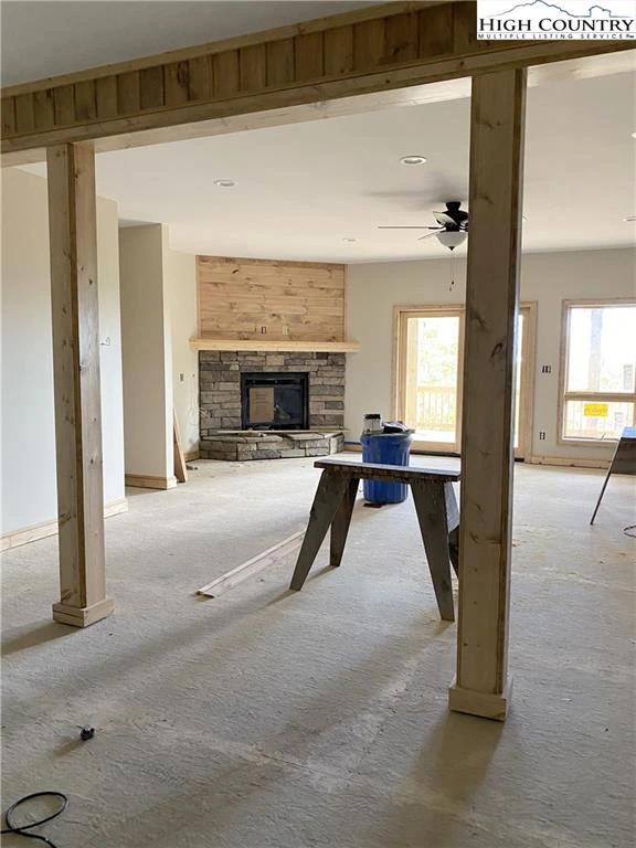 Image number 6 for the current listing