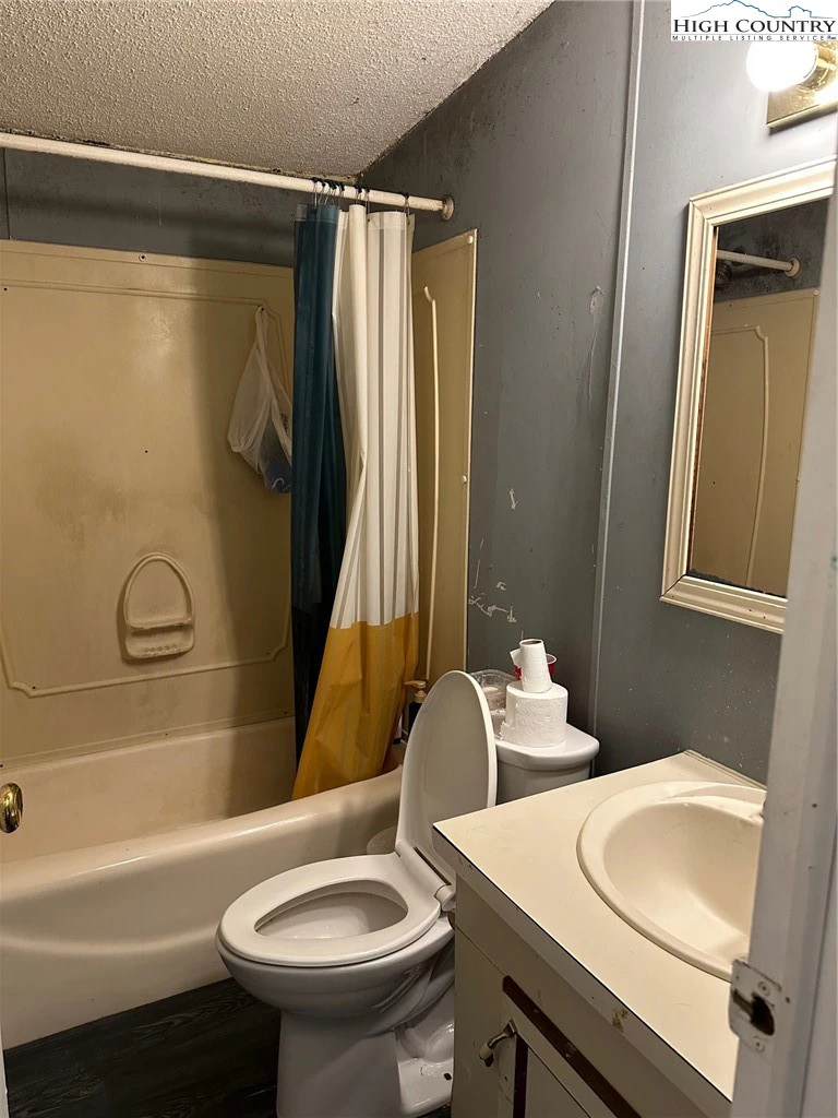 Image number 7 for the current listing