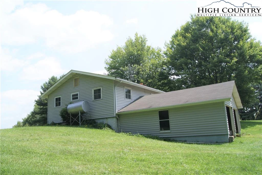 Image number 20 for the current listing