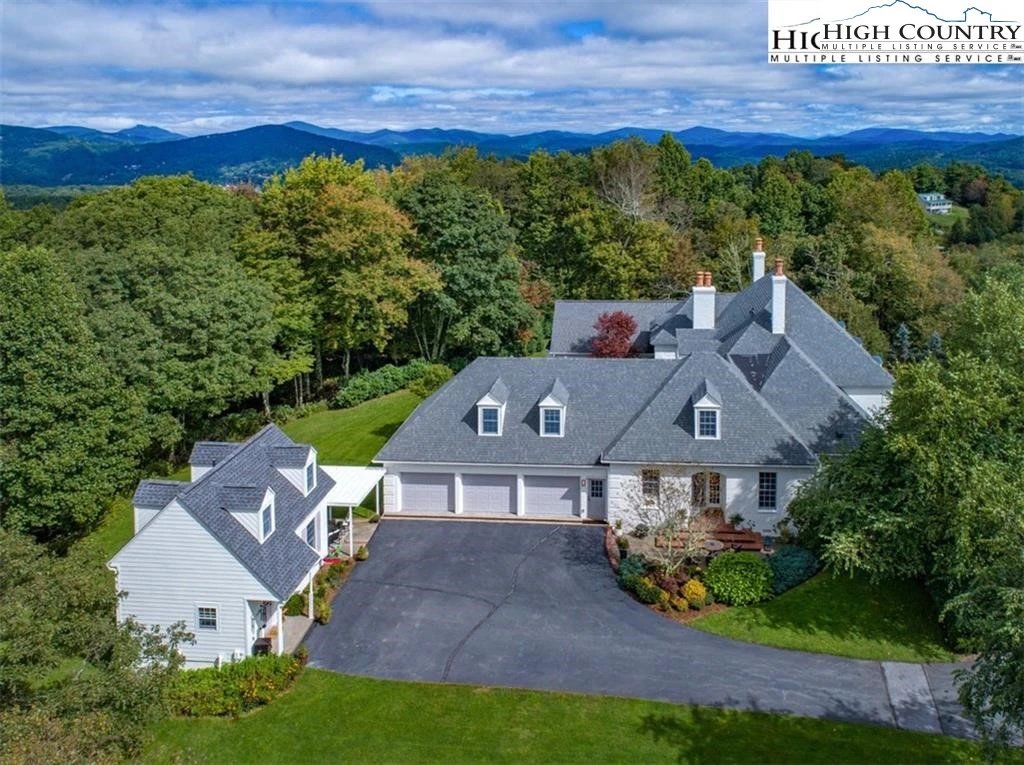 Image number 20 for the current listing