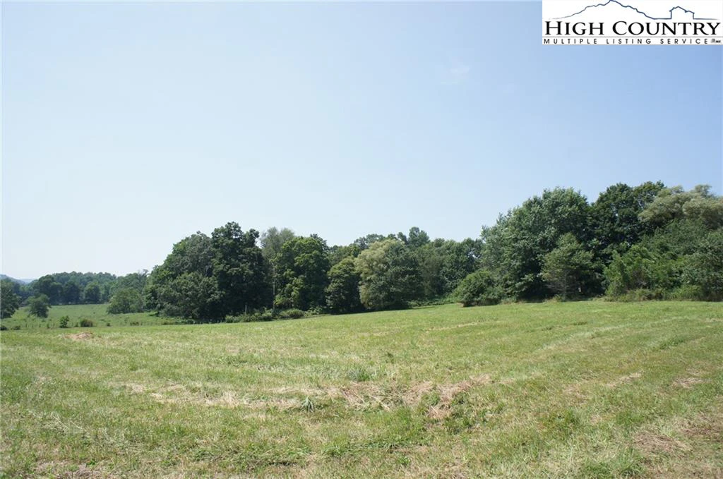 Image number 3 for the current listing