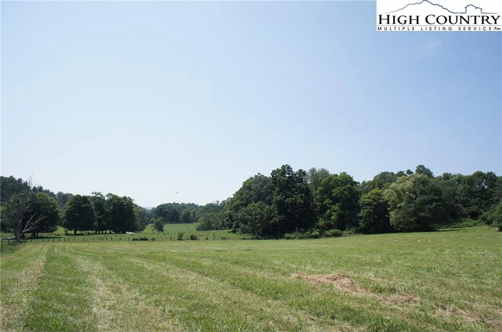 Image number 4 for the current listing