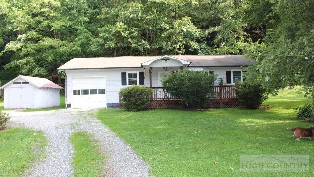 Image number 1 for the current listing