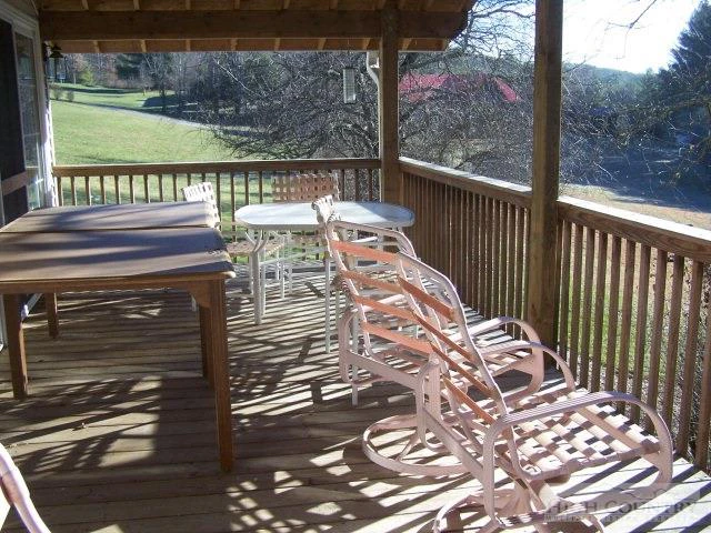 Image number 13 for the current listing