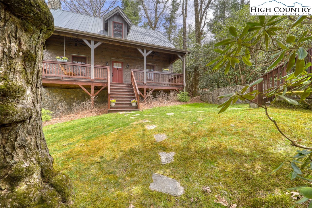 Image number 22 for the current listing