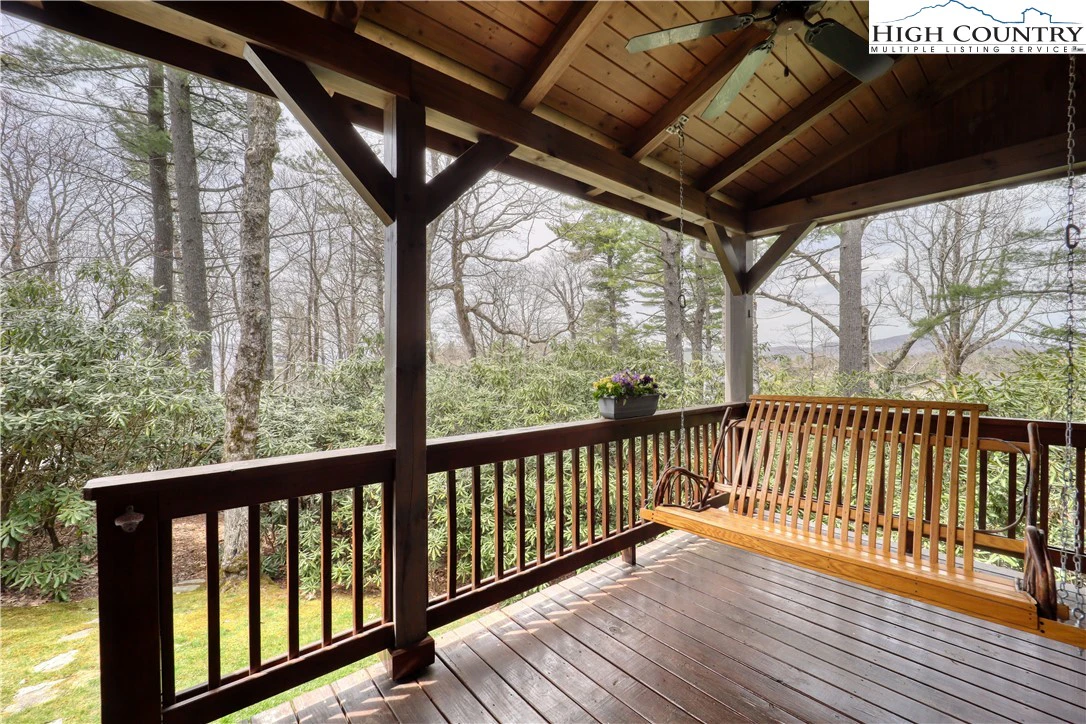 Image number 21 for the current listing