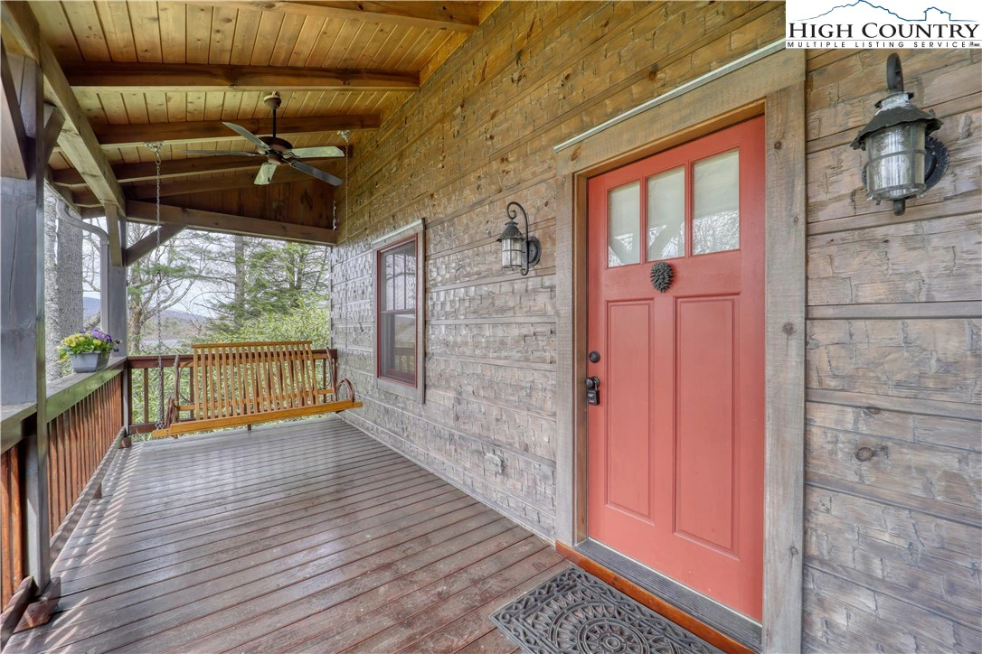 Image number 20 for the current listing