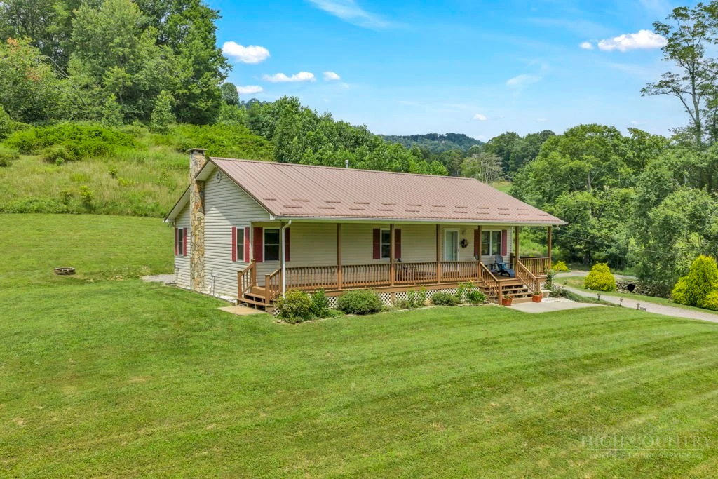 Image number 5 for the current listing