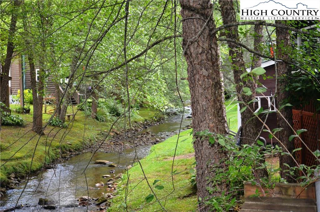 Image number 6 for the current listing