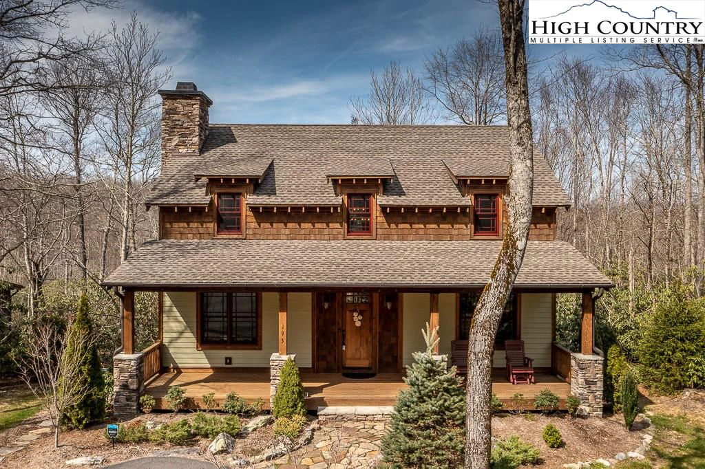 Image number 1 for the current listing