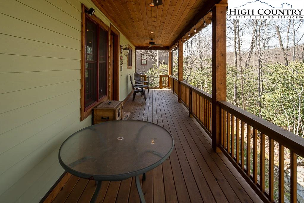 Image number 10 for the current listing