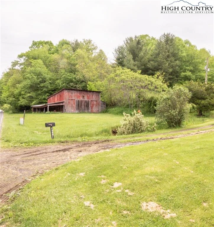 Image number 22 for the current listing