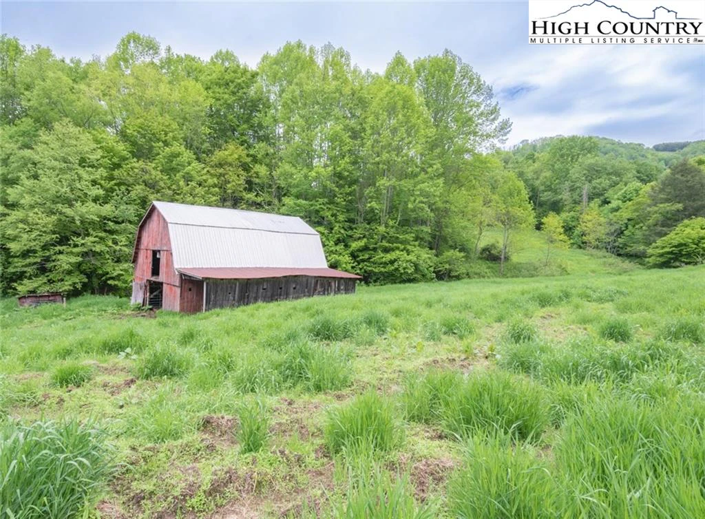 Image number 20 for the current listing