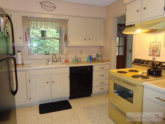 Image number 6 for the current listing
