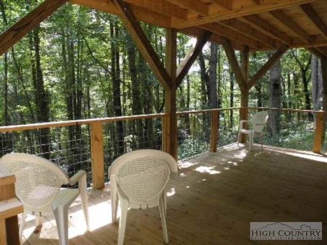 Image number 11 for the current listing