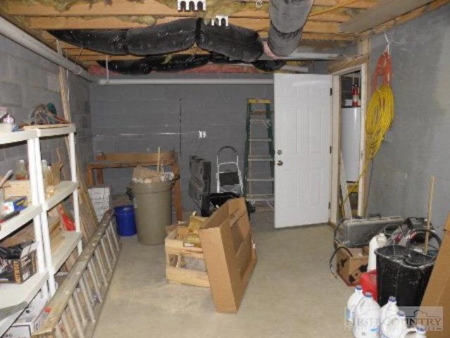 Image number 10 for the current listing