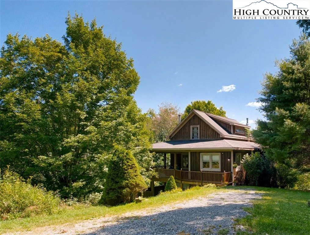 Image number 1 for the current listing