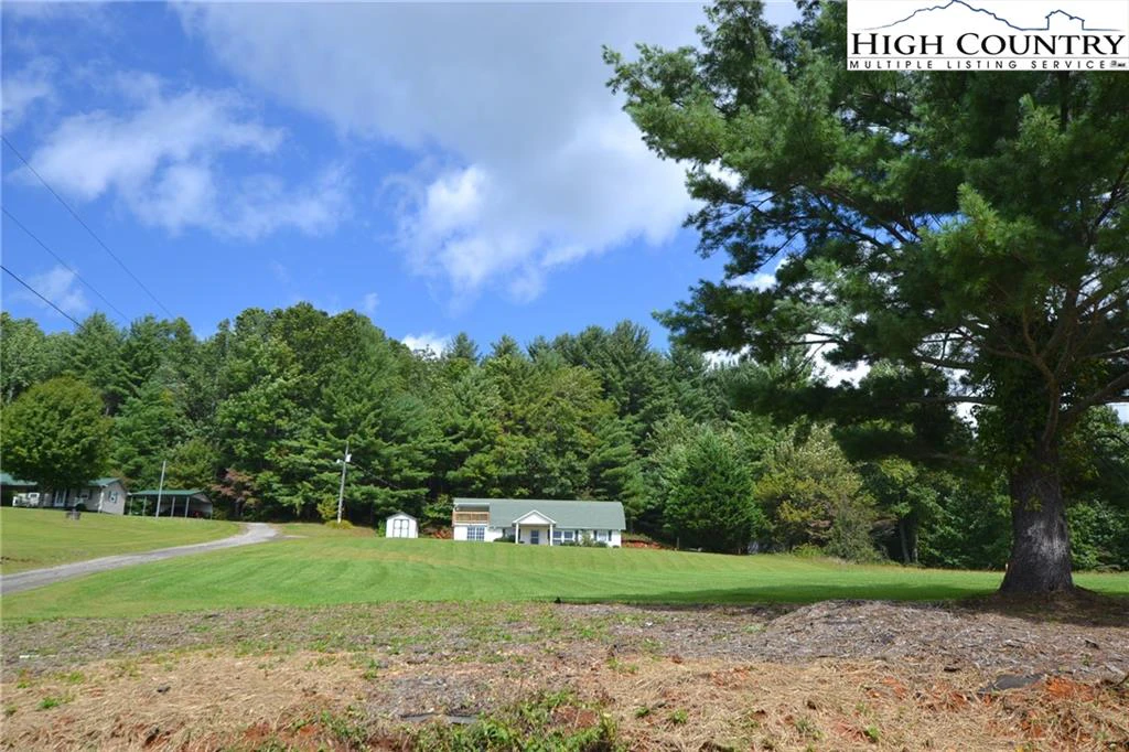 Image number 1 for the current listing
