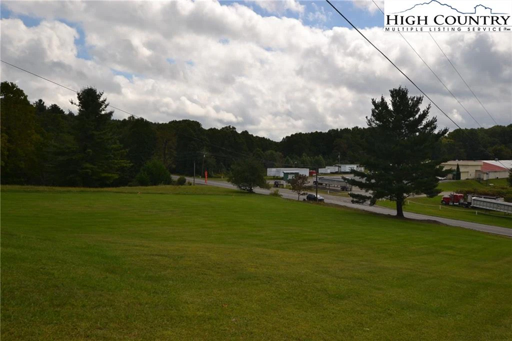 Image number 10 for the current listing