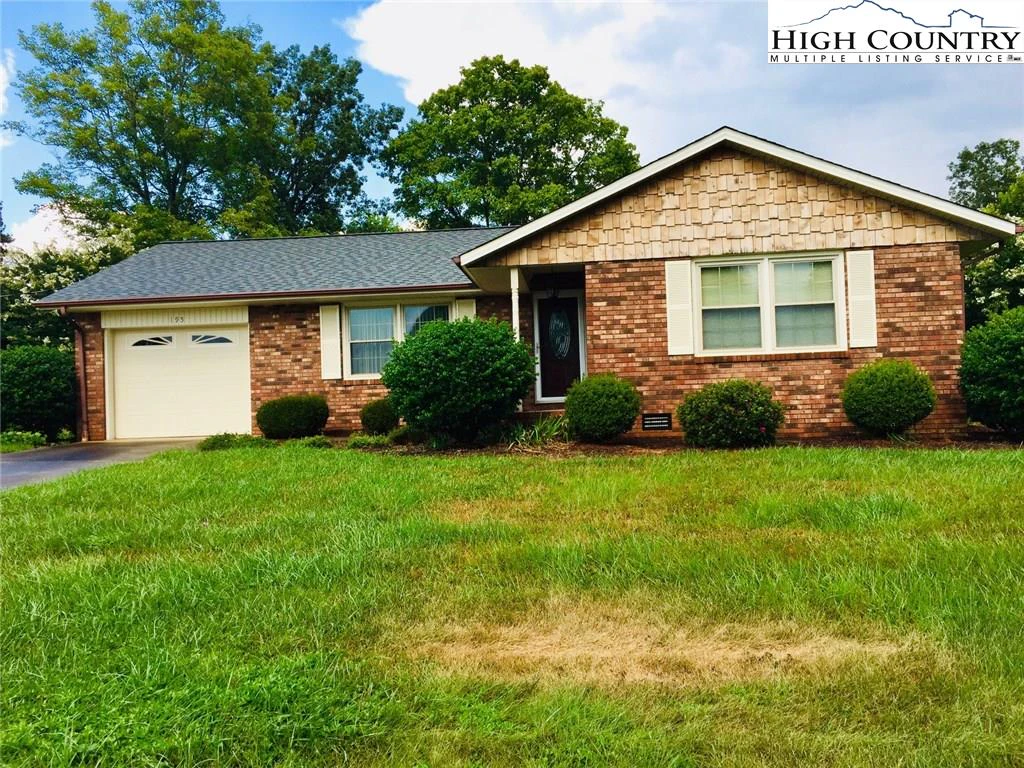 Image number 1 for the current listing