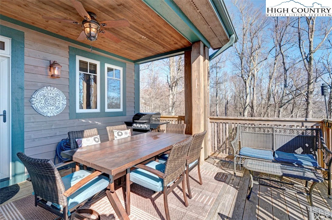 Image number 2 for the current listing