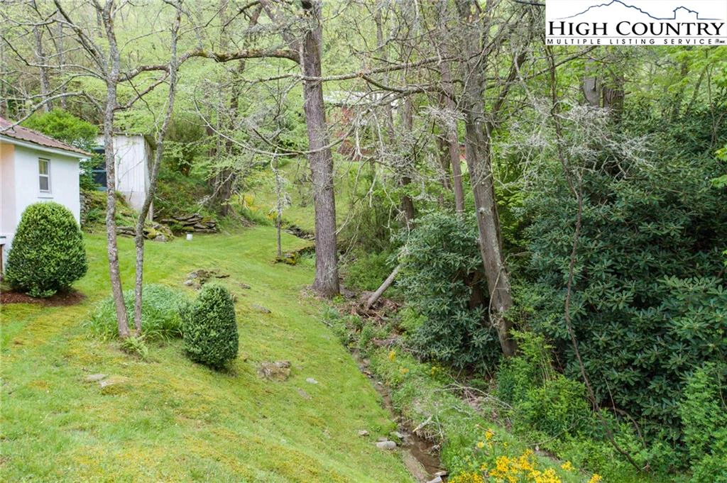 Image number 18 for the current listing