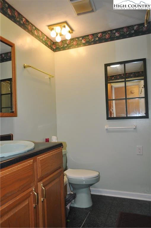 Image number 6 for the current listing