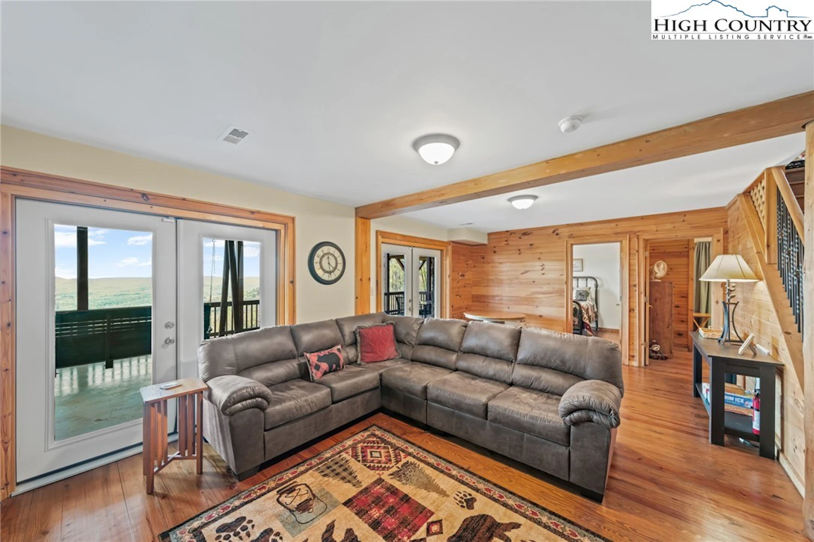 Image number 7 for the current listing