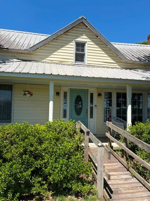 Image number 2 for the current listing