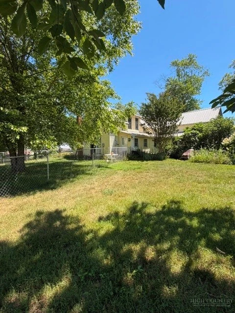 Image number 9 for the current listing