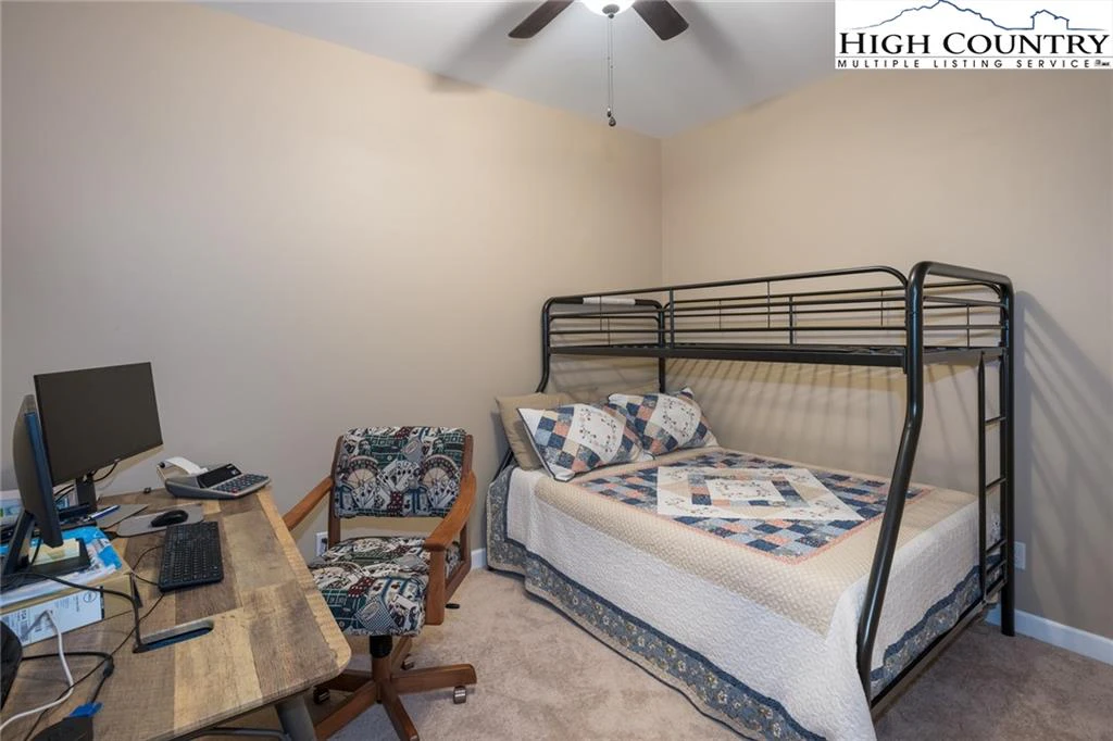Image number 6 for the current listing