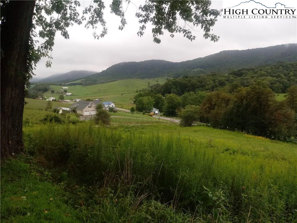 Image number 19 for the current listing