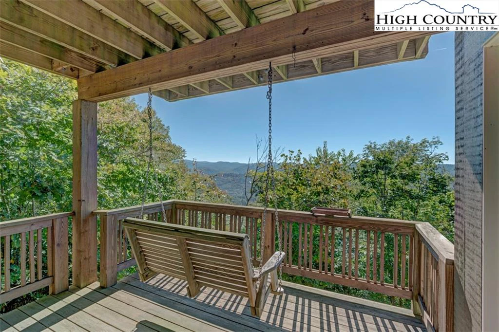 Image number 6 for the current listing