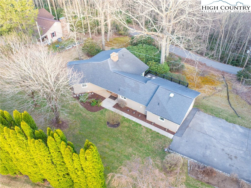 Image number 20 for the current listing