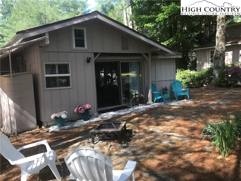 Image number 10 for the current listing