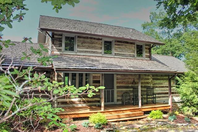Image number 9 for the current listing