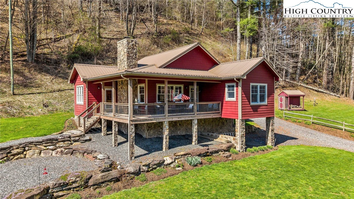 Image number 1 for the current listing
