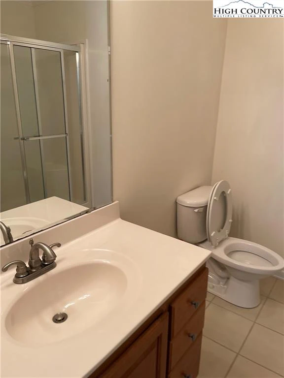 Image number 9 for the current listing