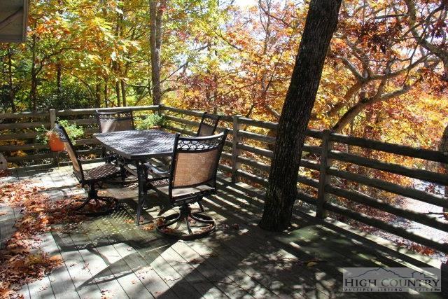Image number 5 for the current listing