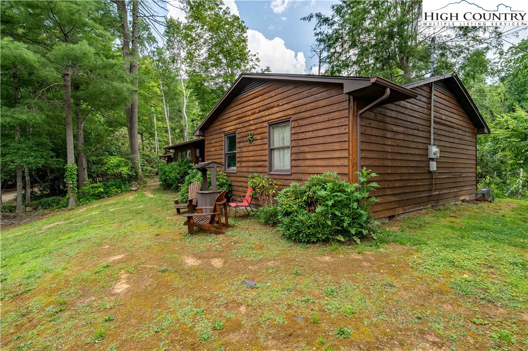 Image number 12 for the current listing
